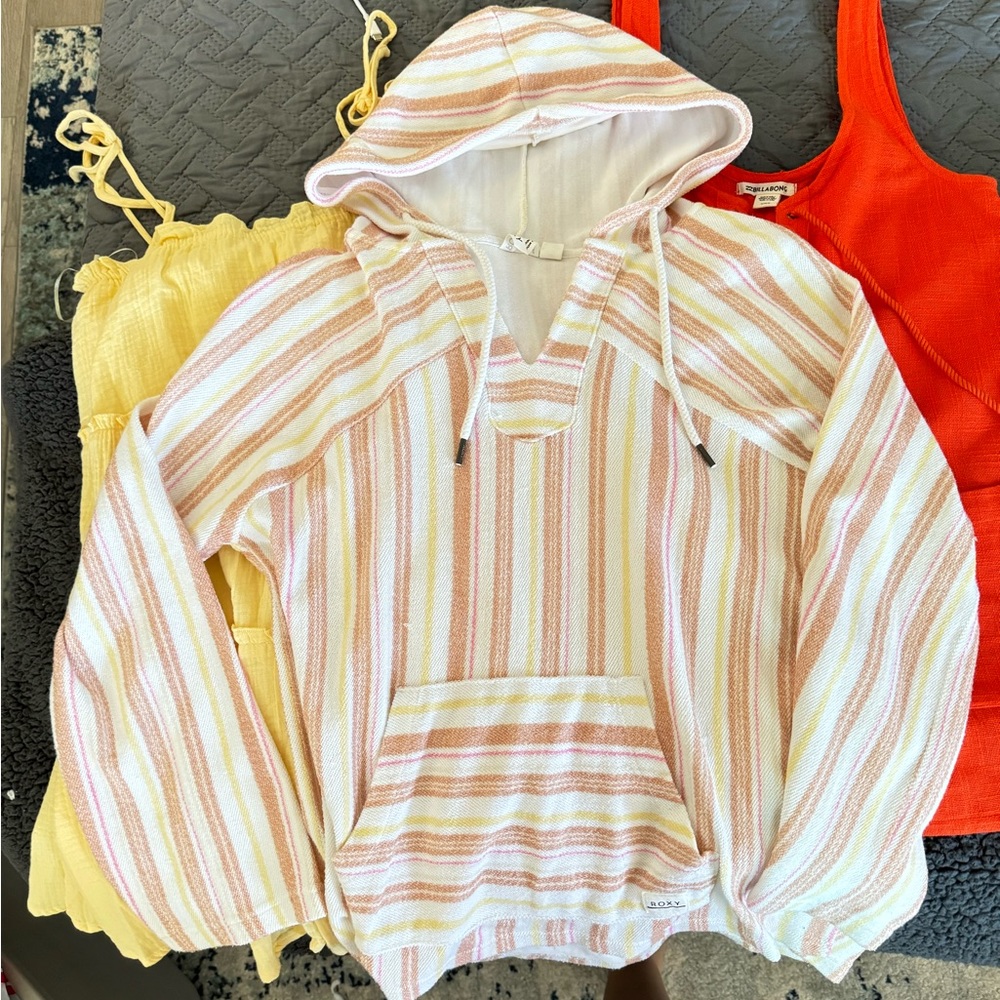 Roxy terrycloth beach cover up sweater